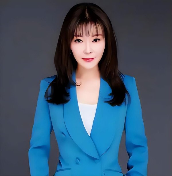 天龙配资 善恶终有报！前央视王牌主持人王小骞，如今沦落为“人人喊打”？